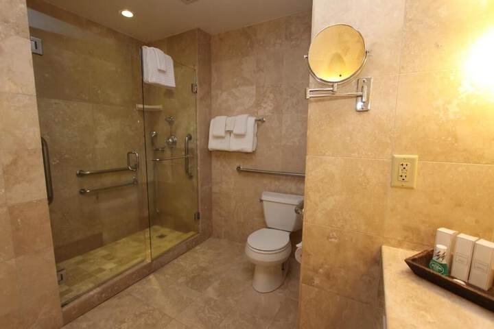 Room 20 of 31