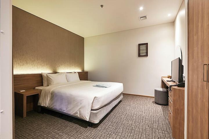 Room 29 of 89