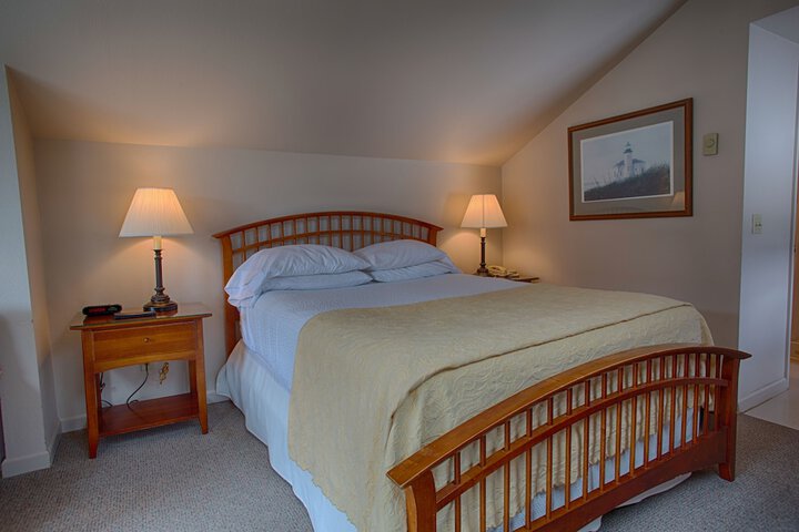Room 28 of 231
