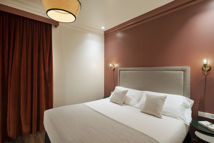 Room 5 of 29