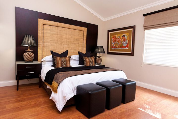 Room 9 of 46