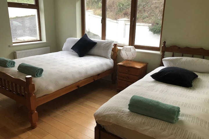 Room 2 of 15