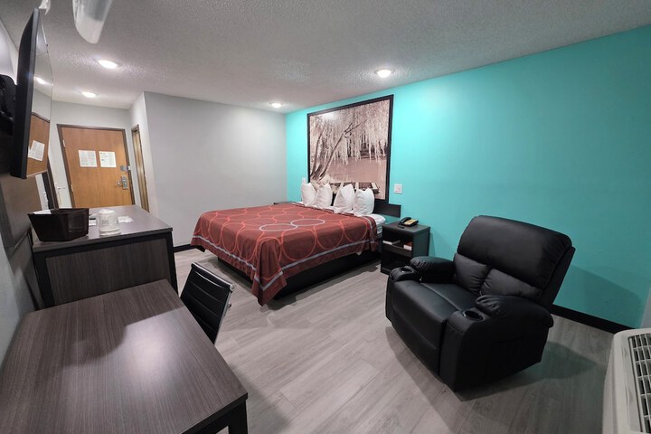 Room 15 of 25