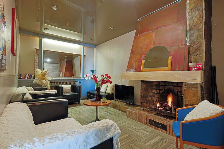 Room 15 of 41