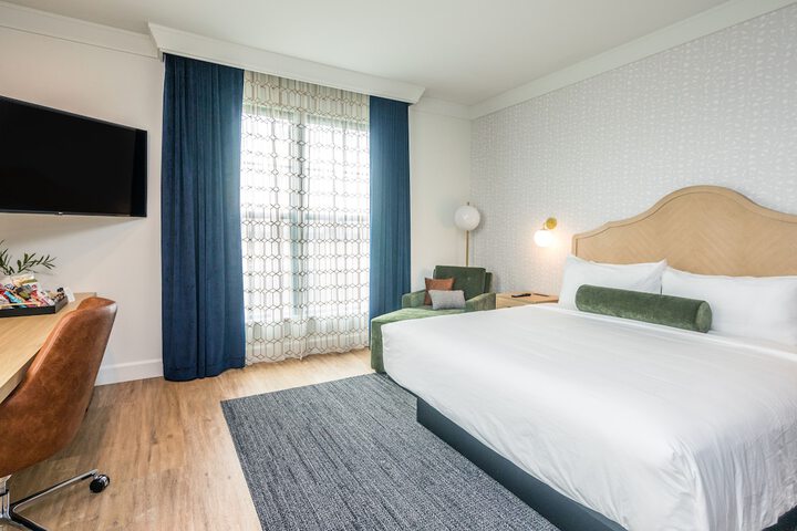 Room 2 of 23