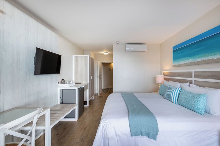 Room 52 of 125