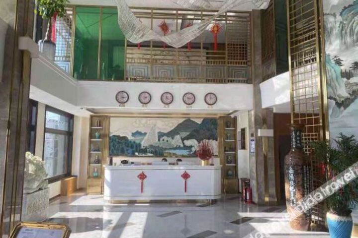Hotel Interior 9 of 20