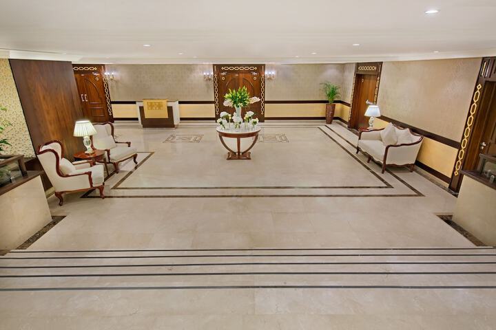 Guest Lobby