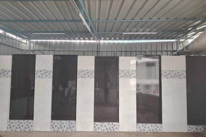 Room 10 of 20