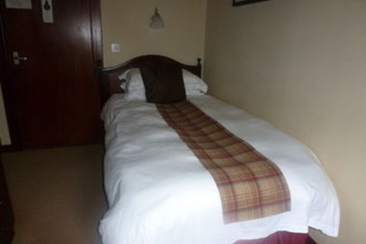 Room 43 of 64