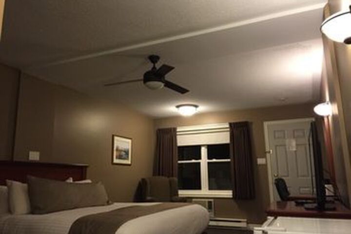 Room 41 of 86