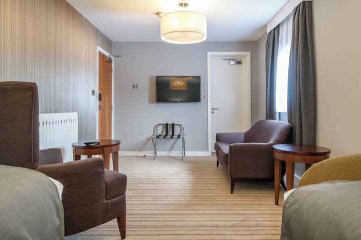 Room 21 of 151