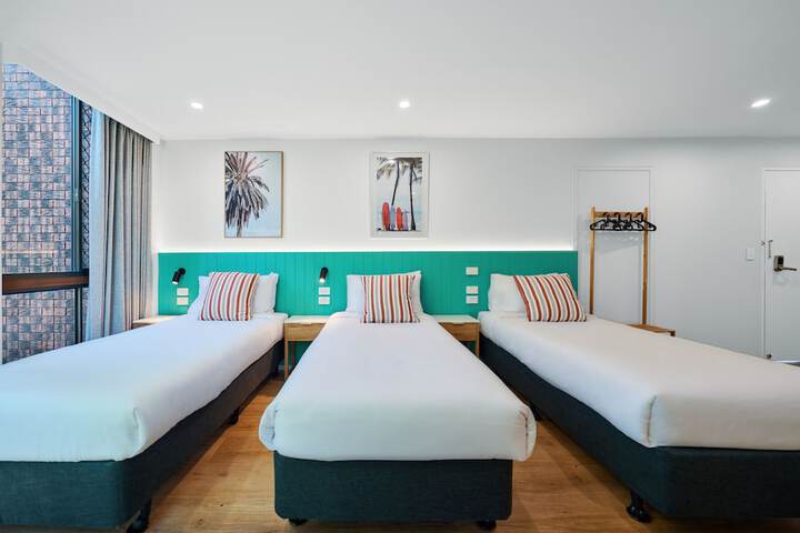Room 30 of 52