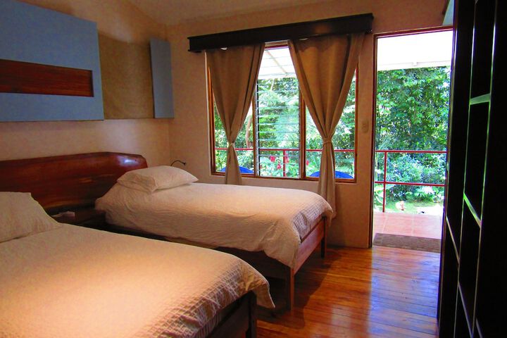 Room 8 of 46