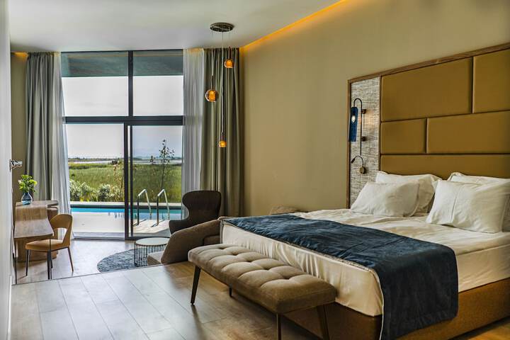 Room 15 of 101