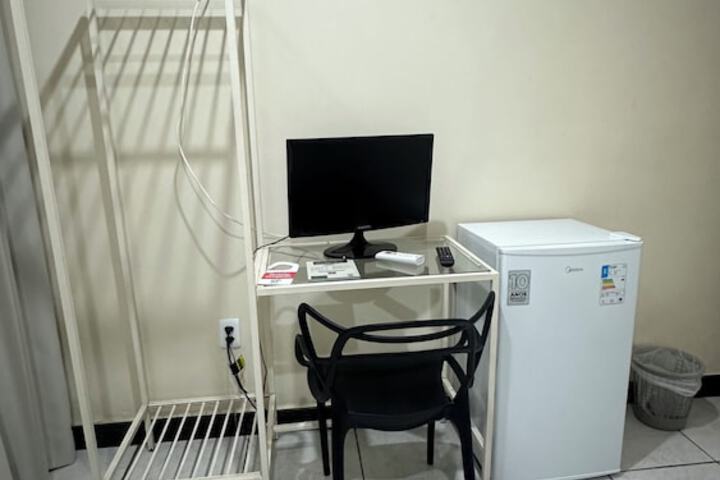 Room 53 of 90