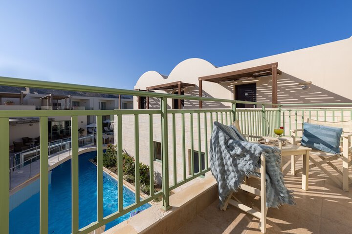 Terrace/Patio 55 of 136