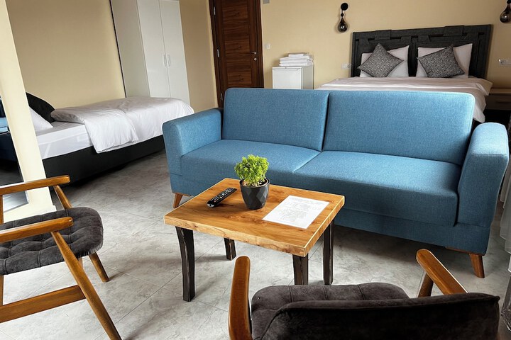 Room 28 of 58