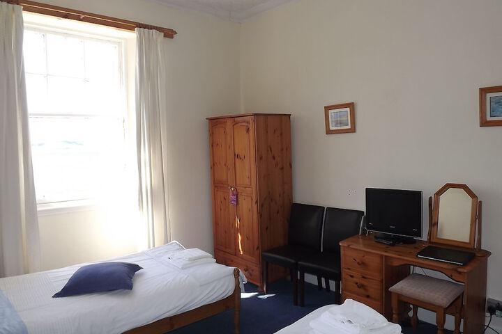 Room 7 of 52