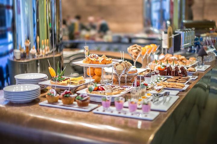 Dining Photos