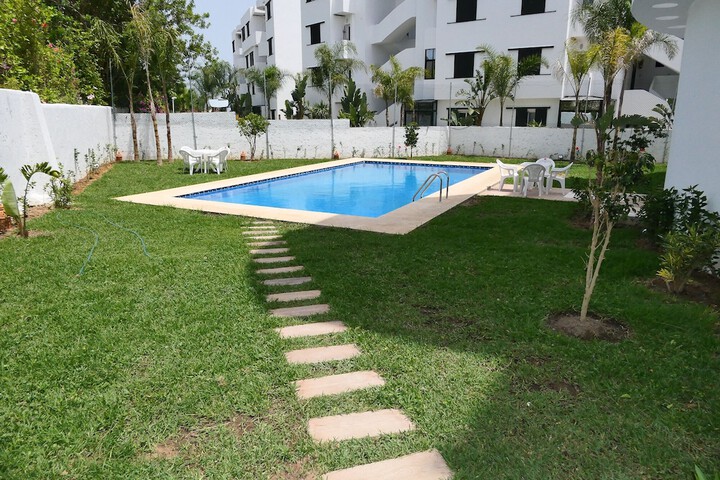 Pool 40 of 49
