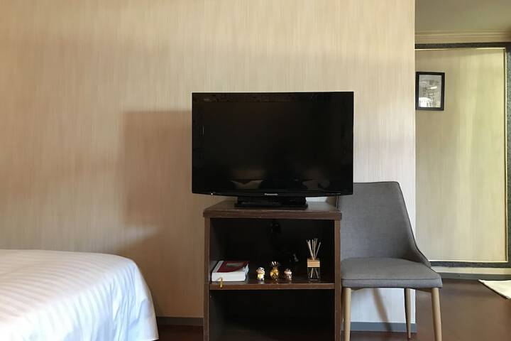 Room 31 of 49