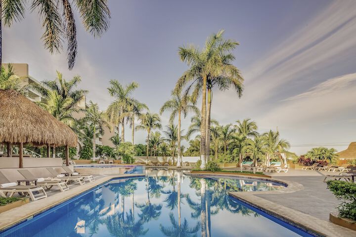 Pool 54 of 135