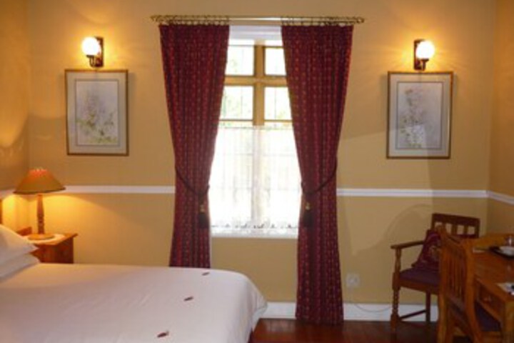 Room 14 of 24