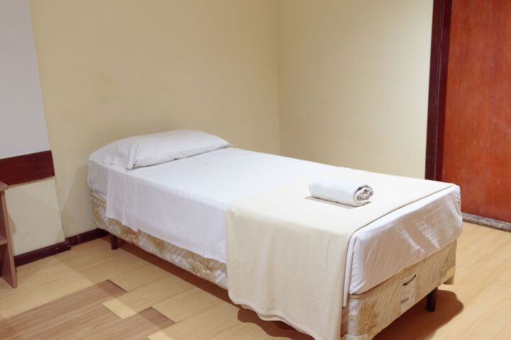 Room 34 of 101