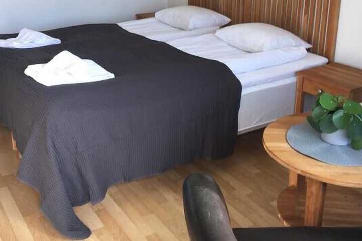 Room 2 of 13