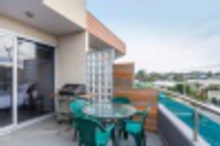 Terrace/Patio 76 of 216