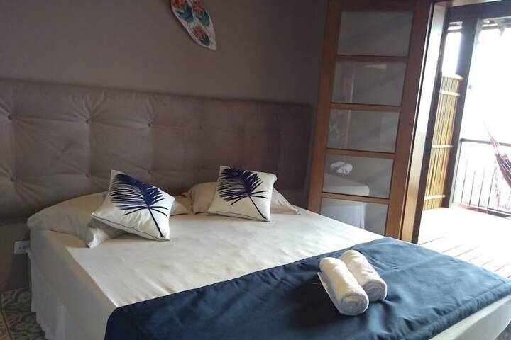 Room 6 of 45