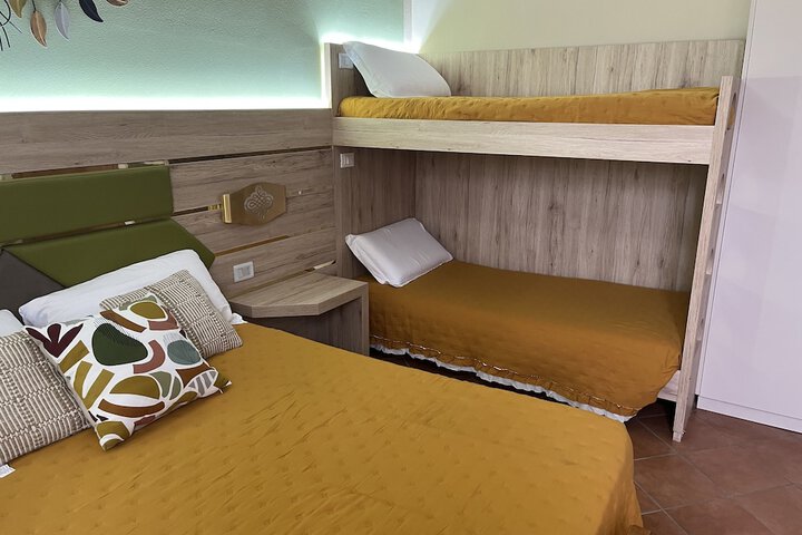 Room 18 of 41