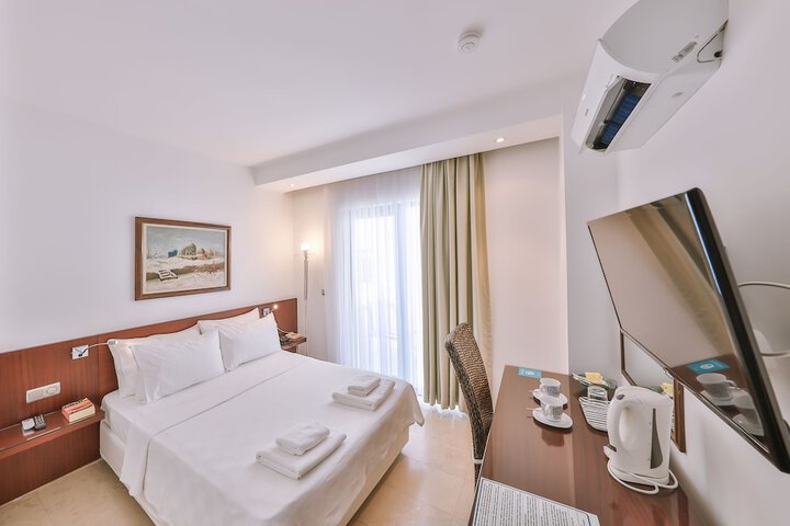Room 15 of 67