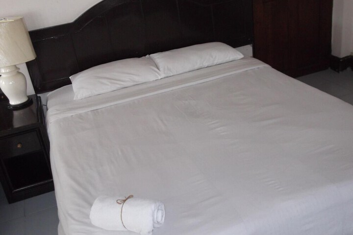 Room 21 of 52