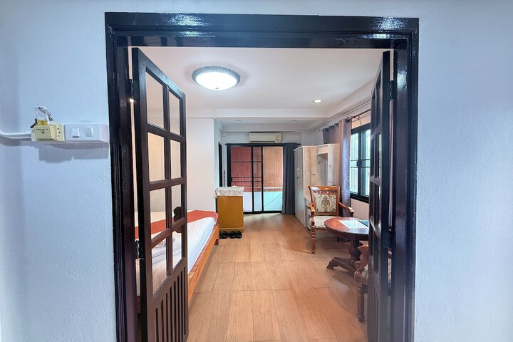 Room 18 of 61