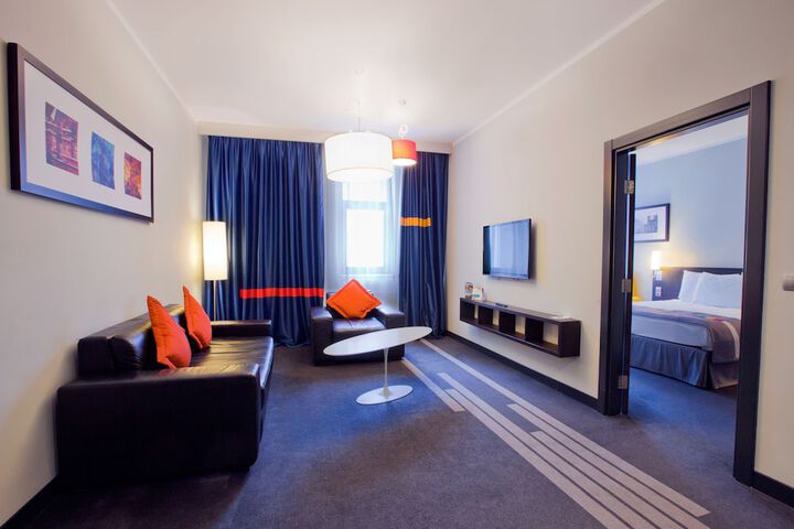 Room 51 of 140