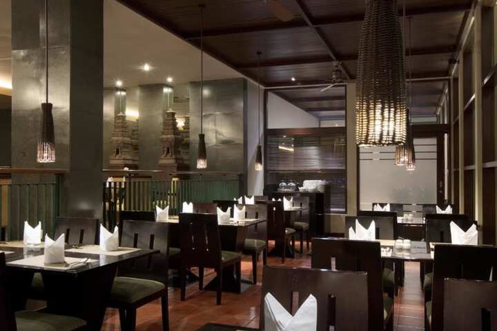 Dining Photos