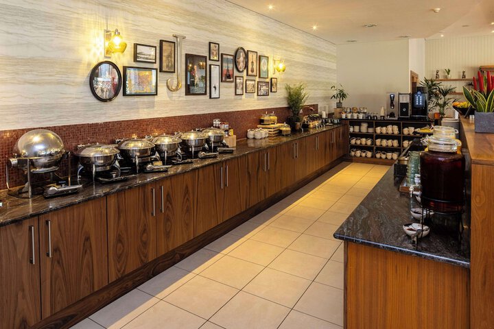 Breakfast/Coffee Service 88 of 192