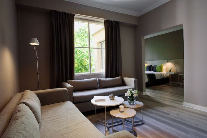 Room 45 of 73