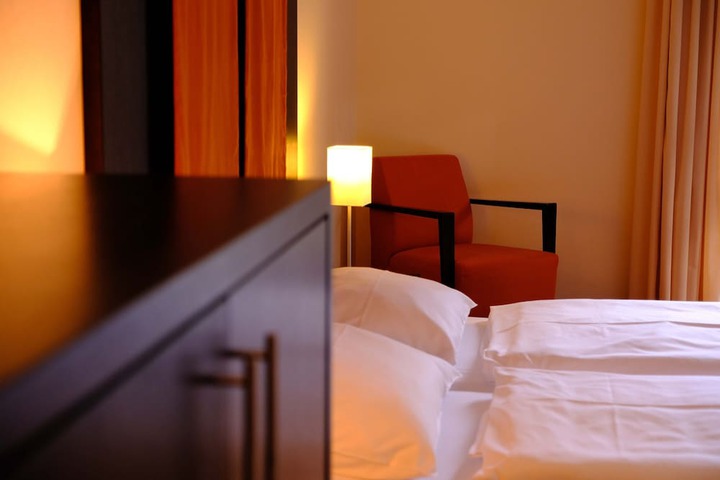Room 46 of 116