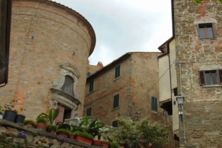 Domus Ghibellinae Fonte Di San Benedetto