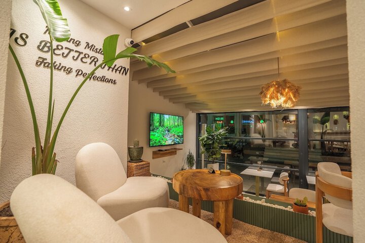 Hotel Interior 2 of 38