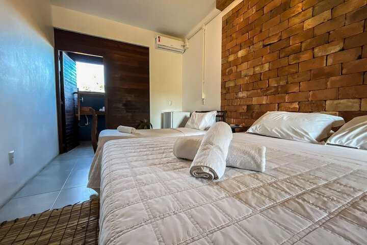 Room 12 of 50