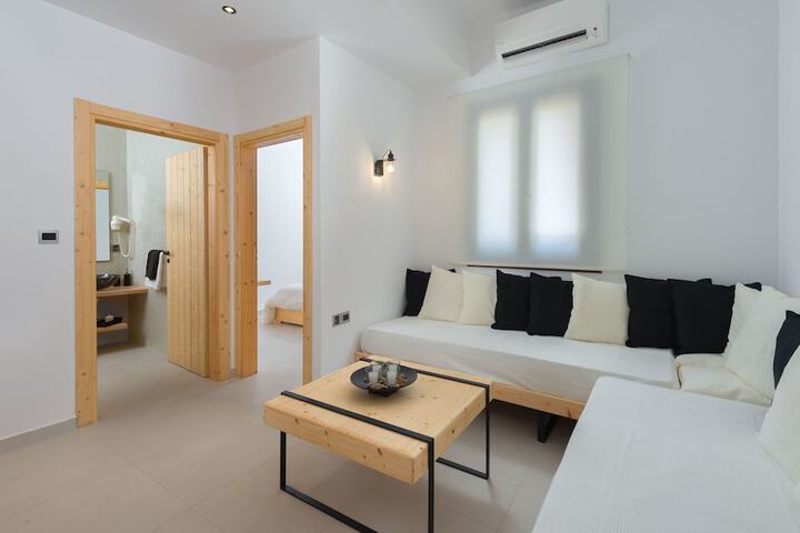 Room 28 of 47
