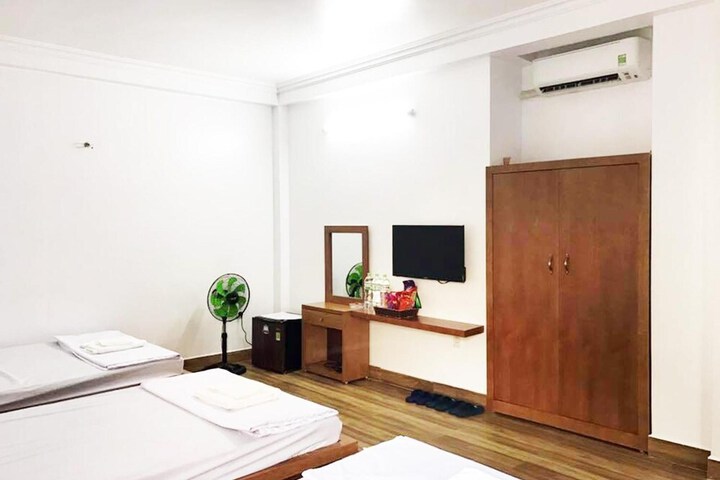 Room 16 of 39