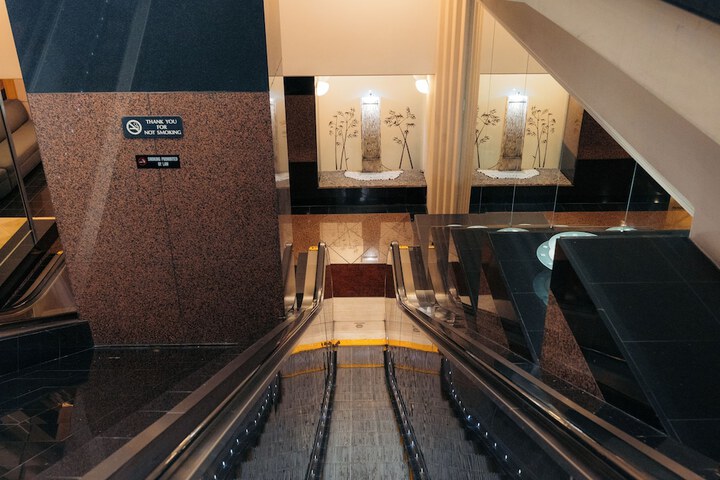 Hotel Interior 14 of 127