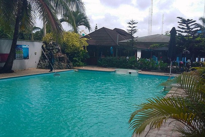 Pool 16 of 29