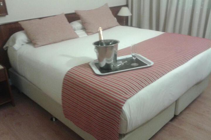 Room 6 of 46