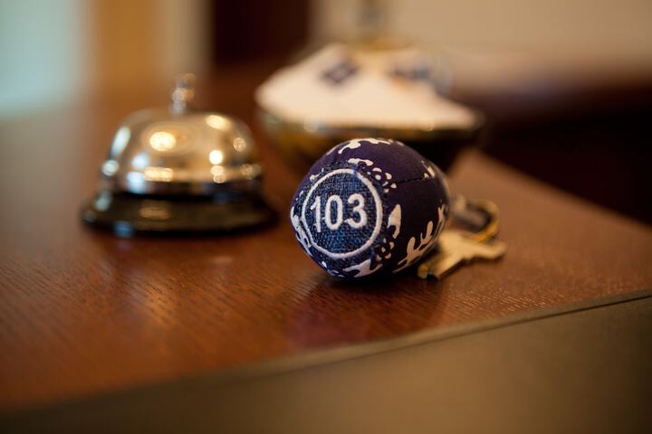 Room 10 of 71